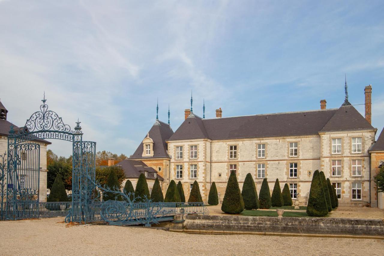 Chateau De Vitry-La-Ville Exterior foto